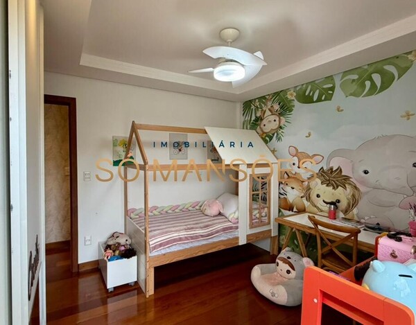 CASA DE 300m ² À VENDA NO CONDOMÍNIO VILA ALPINA.