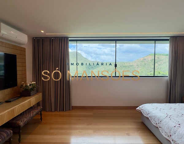 COBERTURA IMPECÁVEL À VENDA NO VALE DOS CRISTAIS – 445 M² E VISTA DESLUMBRANTE.