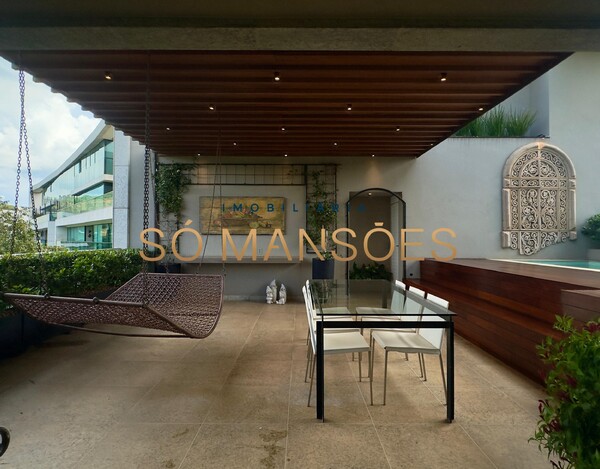 COBERTURA IMPECÁVEL À VENDA NO VALE DOS CRISTAIS – 445 M² E VISTA DESLUMBRANTE.