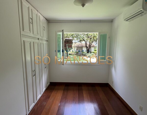 CASA À VENDA NO CONDOMÍNIO ESTÂNCIA DAS AMENDOEIRAS – TERRENO DE 5.000 M² E LAZER COMPLETO EM LAGOA SANTA.