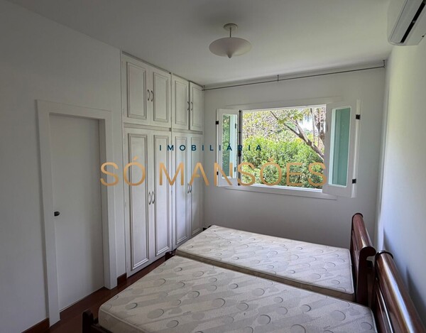 CASA À VENDA NO CONDOMÍNIO ESTÂNCIA DAS AMENDOEIRAS – TERRENO DE 5.000 M² E LAZER COMPLETO EM LAGOA SANTA.