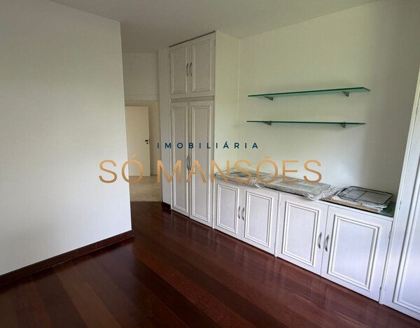 CASA À VENDA NO CONDOMÍNIO ESTÂNCIA DAS AMENDOEIRAS – TERRENO DE 5.000 M² E LAZER COMPLETO EM LAGOA SANTA.