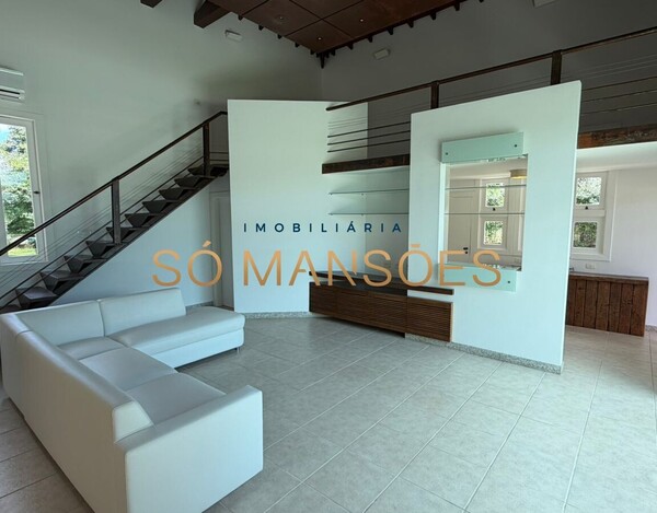 CASA À VENDA NO CONDOMÍNIO ESTÂNCIA DAS AMENDOEIRAS – TERRENO DE 5.000 M² E LAZER COMPLETO EM LAGOA SANTA.