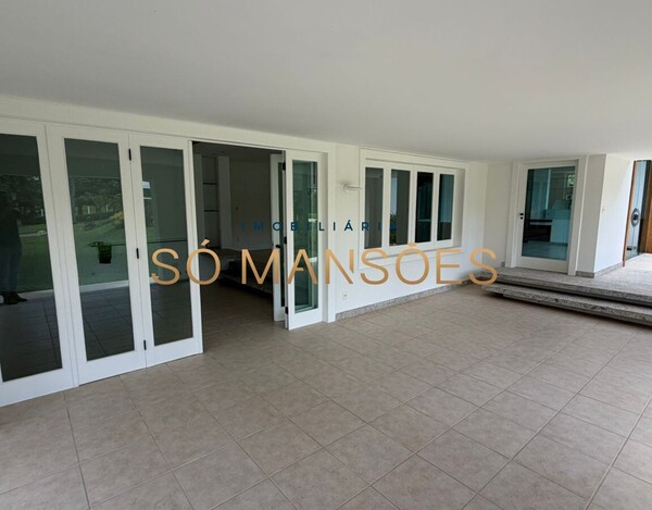 CASA À VENDA NO CONDOMÍNIO ESTÂNCIA DAS AMENDOEIRAS – TERRENO DE 5.000 M² E LAZER COMPLETO EM LAGOA SANTA.