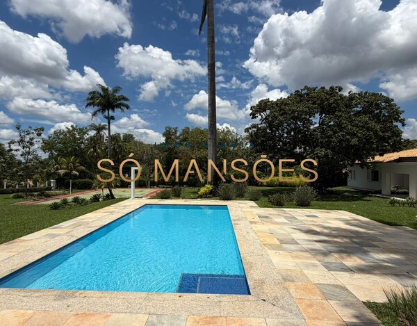 CASA À VENDA NO CONDOMÍNIO ESTÂNCIA DAS AMENDOEIRAS – TERRENO DE 5.000 M² E LAZER COMPLETO EM LAGOA SANTA.