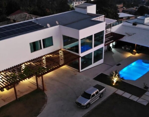 CASA DE 730 M² À VENDA NO CONDOMÍNIO VALE DO OURO – VISTA 360° DEFINITIVA EM RIBEIRÃO DAS NEVES.