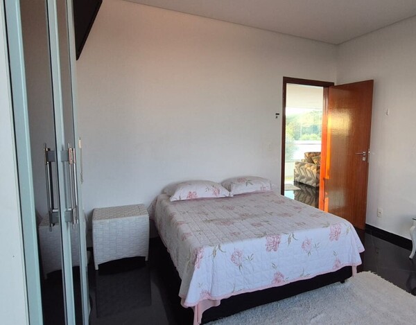 CASA DE 730 M² À VENDA NO CONDOMÍNIO VALE DO OURO – VISTA 360° DEFINITIVA EM RIBEIRÃO DAS NEVES.