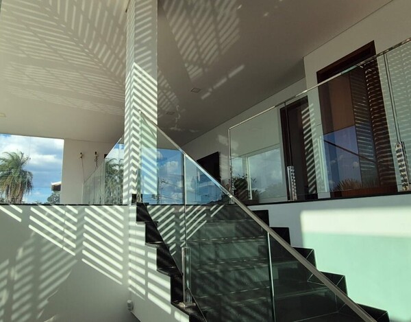 CASA DE 730 M² À VENDA NO CONDOMÍNIO VALE DO OURO – VISTA 360° DEFINITIVA EM RIBEIRÃO DAS NEVES.