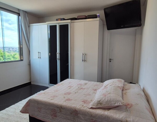 CASA DE 730 M² À VENDA NO CONDOMÍNIO VALE DO OURO – VISTA 360° DEFINITIVA EM RIBEIRÃO DAS NEVES.