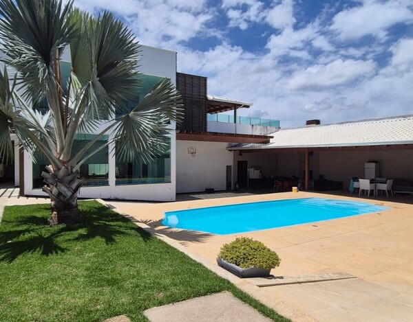 CASA DE 730 M² À VENDA NO CONDOMÍNIO VALE DO OURO – VISTA 360° DEFINITIVA EM RIBEIRÃO DAS NEVES.