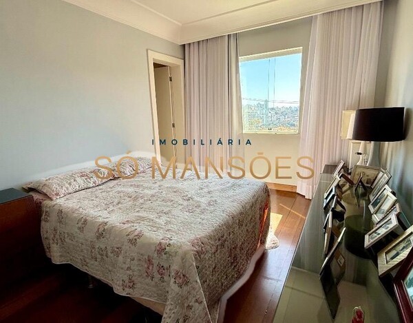 CASA DE 290m² À VENDA NO SÃO BENTO EM BELO HORIZONTE.