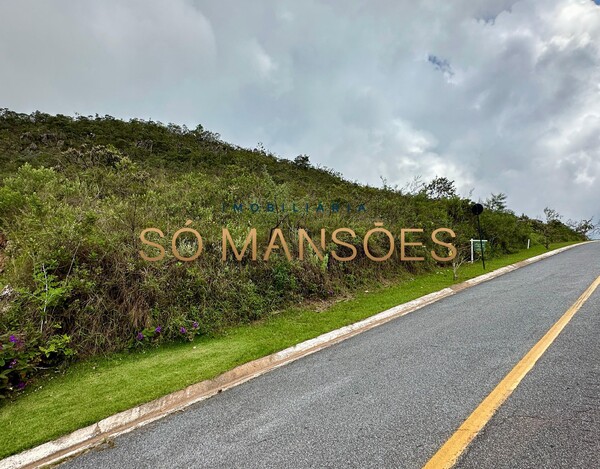 LOTE À VENDA NO CONDOMÍNIO QUINTAS DO MORRO COM 2086M² E VISTA DEFINITIVA.