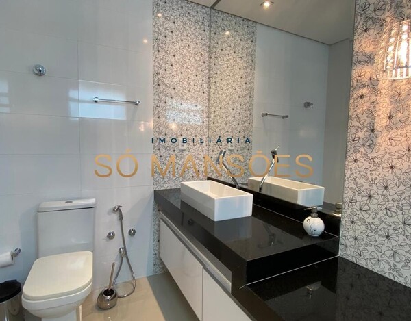 SÍTIO À VENDA NO CONDOMÍNIO VALE DO IPÊ AMARELO EM ESMERALDAS.