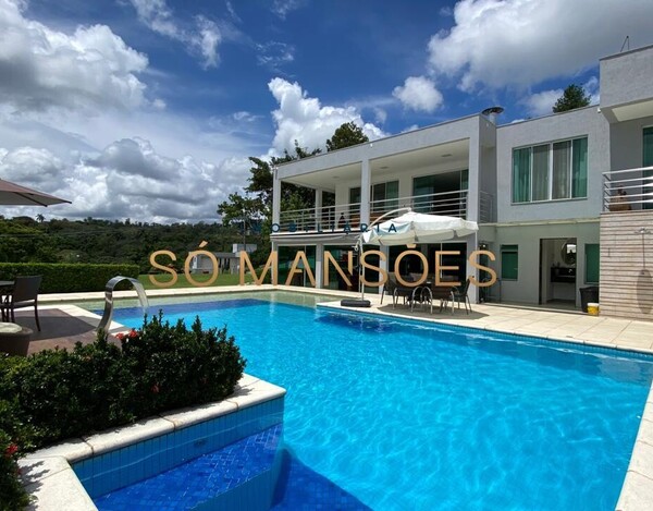 SÍTIO À VENDA NO CONDOMÍNIO VALE DO IPÊ AMARELO EM ESMERALDAS.