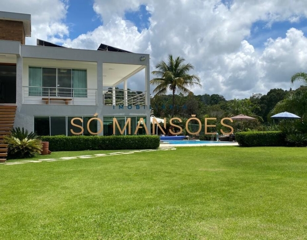 Casa Espaçosa de 329 m² à Venda com 6 Suítes e Espaço Gourmet no Vale do Ipê Amarelo, Esmeraldas - MG