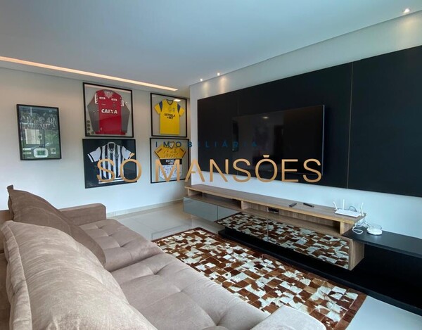 SÍTIO À VENDA NO CONDOMÍNIO VALE DO IPÊ AMARELO EM ESMERALDAS.