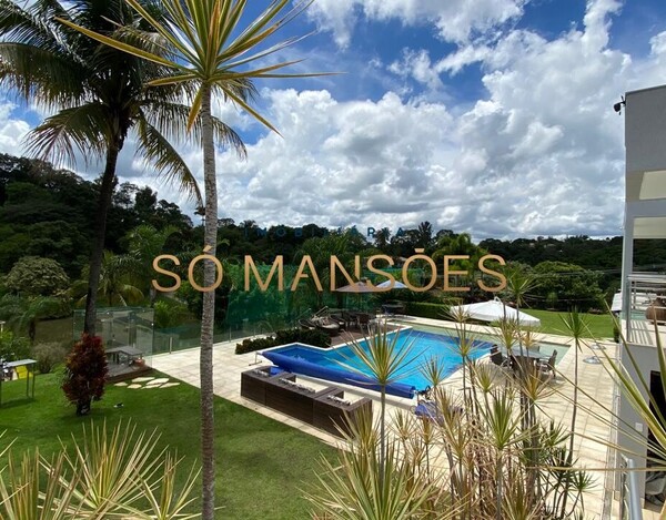 SÍTIO À VENDA NO CONDOMÍNIO VALE DO IPÊ AMARELO EM ESMERALDAS.