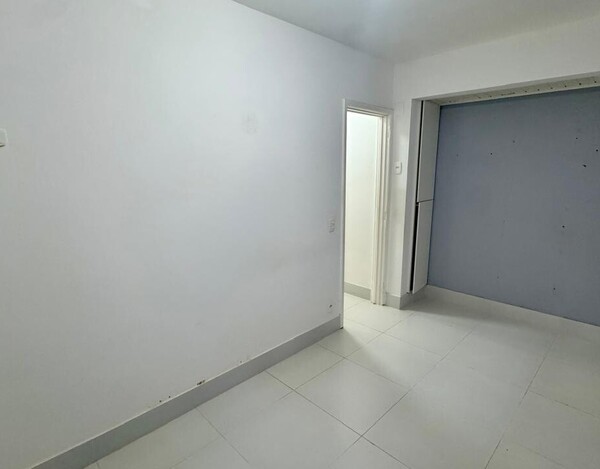 CASA REFORMADA À VENDA NO MANGABEIRAS – 340 M², 4 QUARTOS E ESPAÇO GOURMET COM SPA.