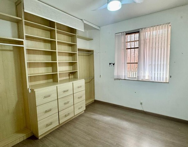 CASA REFORMADA À VENDA NO MANGABEIRAS – 340 M², 4 QUARTOS E ESPAÇO GOURMET COM SPA.