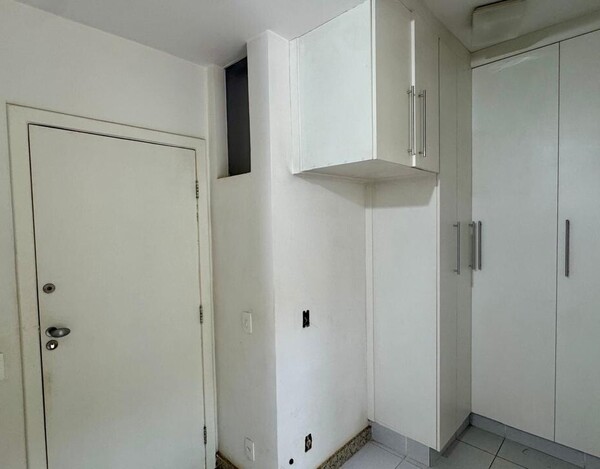 CASA REFORMADA À VENDA NO MANGABEIRAS – 340 M², 4 QUARTOS E ESPAÇO GOURMET COM SPA.