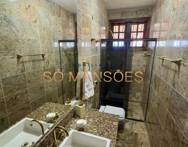 CASA DE 600m² À VENDA NO BAIRRO SÃO LUIZ – PAMPULHA