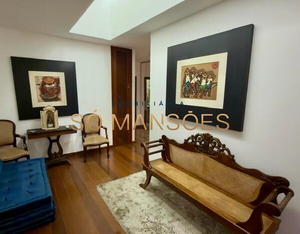 CASA DE 600m² À VENDA NO BAIRRO SÃO LUIZ – PAMPULHA