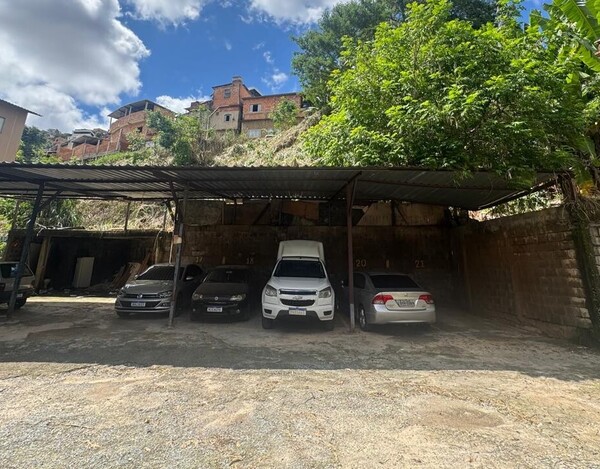 LOTE DE 1.200 M² À VENDA NO SERRA – FRENTE AMPLA E EXCELENTE POTENCIAL CONSTRUTIVO.