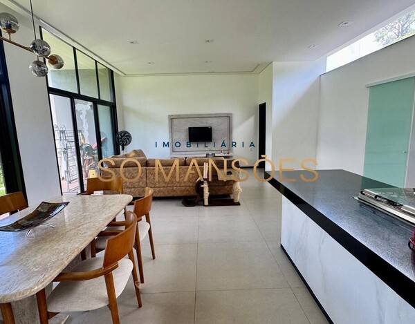 CASA TÉRREA DE 192M² À VENDA NO CONDOMÍNIO ESNSEADA DAS GARÇAS.