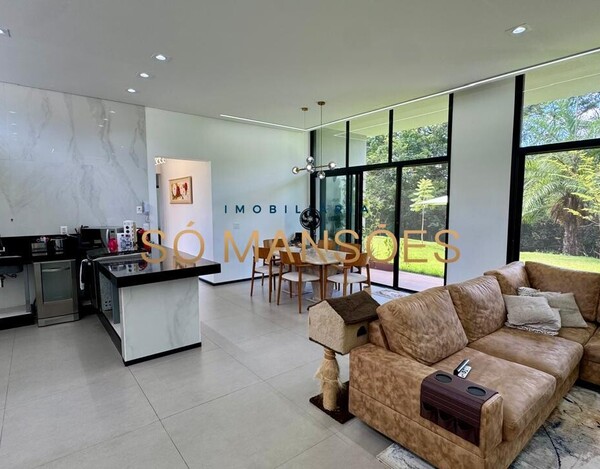 CASA TÉRREA DE 192M² À VENDA NO CONDOMÍNIO ESNSEADA DAS GARÇAS.