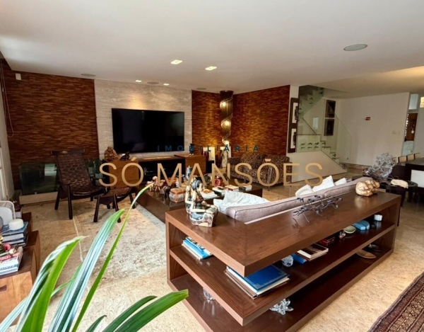 Casa de Alto Padrão de 375 m² à Venda com 2 Suítes e Espaço Gourmet no Belvedere, Belo Horizonte - MG