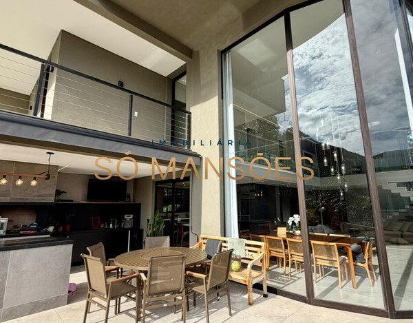 CASA DE 464M² À VENDA NO QUINTAS DO SOL – 4 QUARTOS, LAZER COMPLETO E VISTA DEFINITIVA.