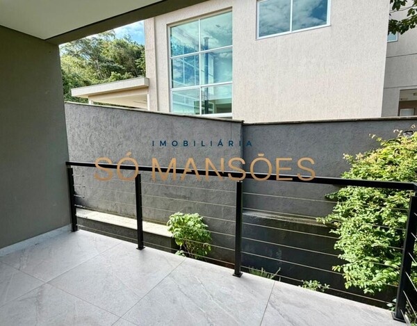 CASA DE 464M² À VENDA NO QUINTAS DO SOL – 4 QUARTOS, LAZER COMPLETO E VISTA DEFINITIVA.