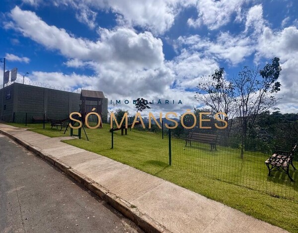LOTE DE 1.119M² À VENDA NO CONDOMÍNIO VILA DEL REY ANEXO – COM PROJETO APROVADO E VISTA DEFINITIVA.