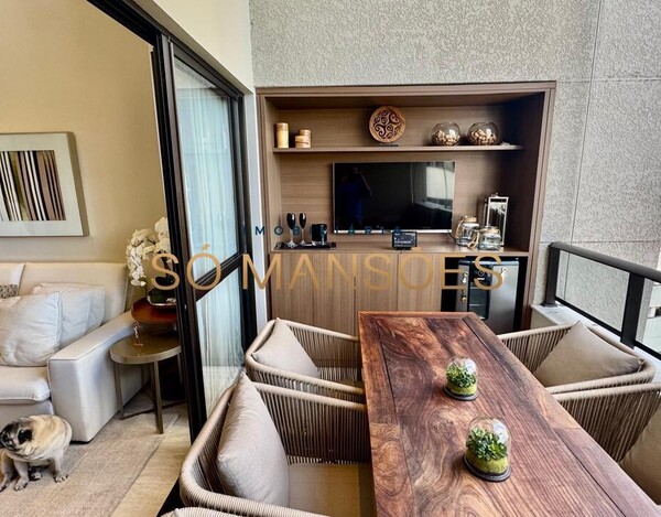 APARTAMENTO DE 136M² FINAMENTE DECORADO À VENDA NO VILA DA SERRA – VISTA DESLUMBRANTE PARA AS MONTANHAS.