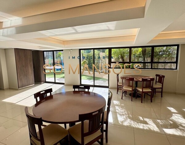 APARTAMENTO DE 136M² FINAMENTE DECORADO À VENDA NO VILA DA SERRA – VISTA DESLUMBRANTE PARA AS MONTANHAS.