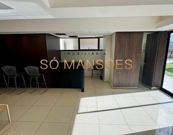 APARTAMENTO DE 136M² FINAMENTE DECORADO À VENDA NO VILA DA SERRA – VISTA DESLUMBRANTE PARA AS MONTANHAS.