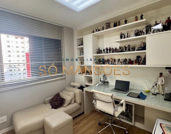 APARTAMENTO DE 136M² FINAMENTE DECORADO À VENDA NO VILA DA SERRA – VISTA DESLUMBRANTE PARA AS MONTANHAS.