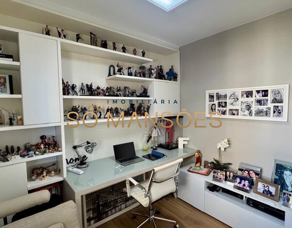 APARTAMENTO DE 136M² FINAMENTE DECORADO À VENDA NO VILA DA SERRA – VISTA DESLUMBRANTE PARA AS MONTANHAS.