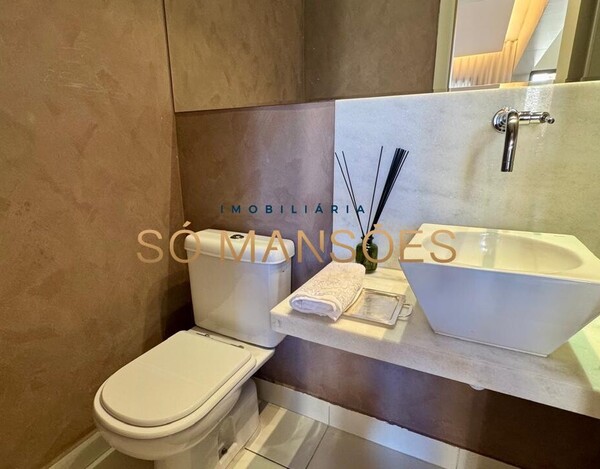 APARTAMENTO DE 136M² FINAMENTE DECORADO À VENDA NO VILA DA SERRA – VISTA DESLUMBRANTE PARA AS MONTANHAS.