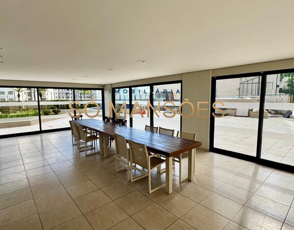 APARTAMENTO DE 136M² FINAMENTE DECORADO À VENDA NO VILA DA SERRA – VISTA DESLUMBRANTE PARA AS MONTANHAS.