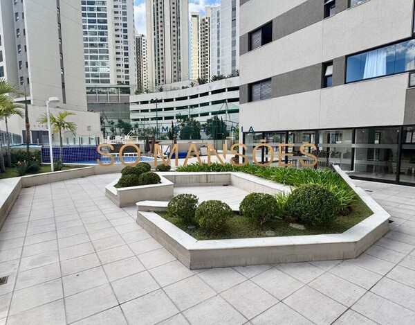 APARTAMENTO DE 136M² FINAMENTE DECORADO À VENDA NO VILA DA SERRA – VISTA DESLUMBRANTE PARA AS MONTANHAS.