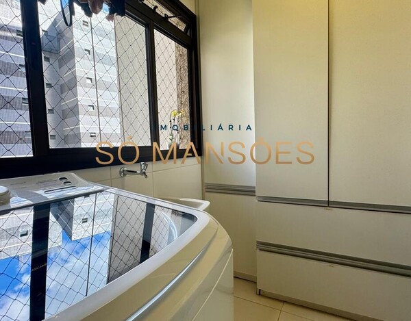 APARTAMENTO DE 136M² FINAMENTE DECORADO À VENDA NO VILA DA SERRA – VISTA DESLUMBRANTE PARA AS MONTANHAS.