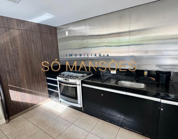 APARTAMENTO DE 136M² FINAMENTE DECORADO À VENDA NO VILA DA SERRA – VISTA DESLUMBRANTE PARA AS MONTANHAS.