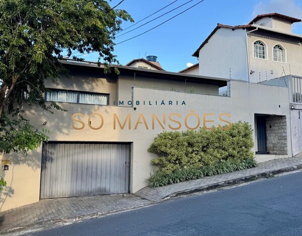 CASA 254M² DE ALTO PADRÃO COM LAZER COMPLETO E ACABAMENTOS PREMIUM.