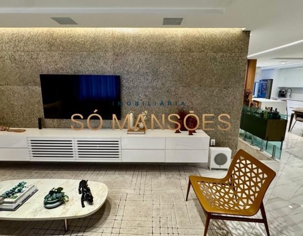 Casa de Alto Padrão de 254 m² à Venda com 2 Suítes e Piscina Aquecida no Ouro Preto, Belo Horizonte - MG