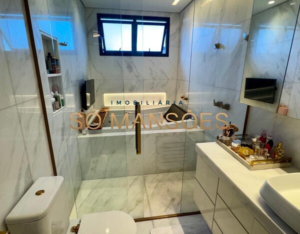 CASA 254M² DE ALTO PADRÃO COM LAZER COMPLETO E ACABAMENTOS PREMIUM.