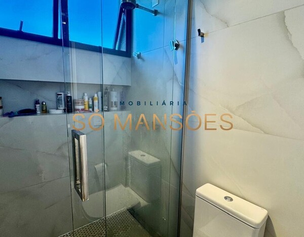 CASA 254M² DE ALTO PADRÃO COM LAZER COMPLETO E ACABAMENTOS PREMIUM.