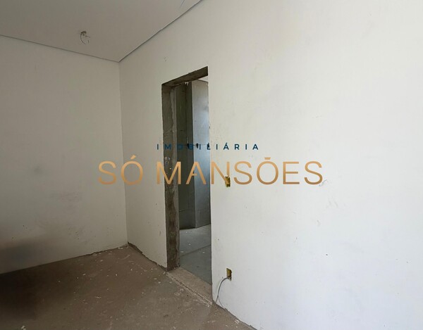 CASA DE 658M² À VENDA NO CONDOMÍNIO MIRANTE DA MATA – EM FASE DE ACABAMENTO.