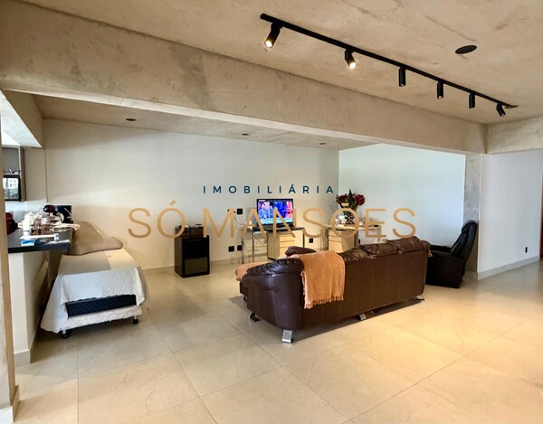 CASA DE 658M² À VENDA NO CONDOMÍNIO MIRANTE DA MATA – EM FASE DE ACABAMENTO.