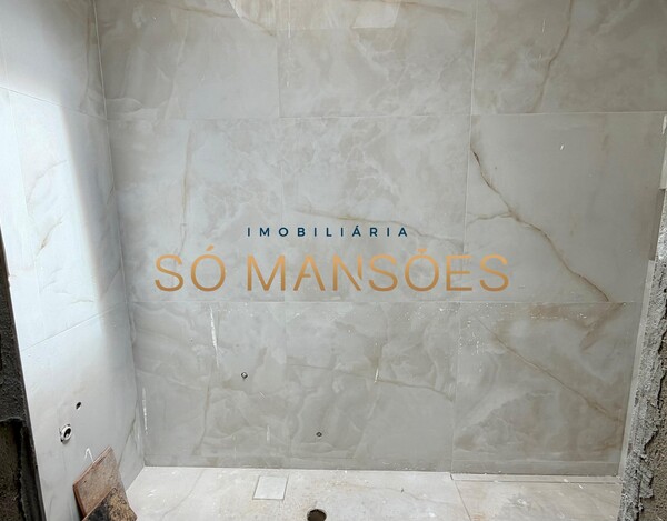 CASA DE 658M² À VENDA NO CONDOMÍNIO MIRANTE DA MATA – EM FASE DE ACABAMENTO.